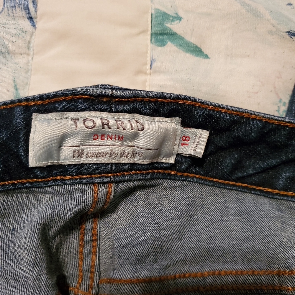 Torrid boyfriend jeans